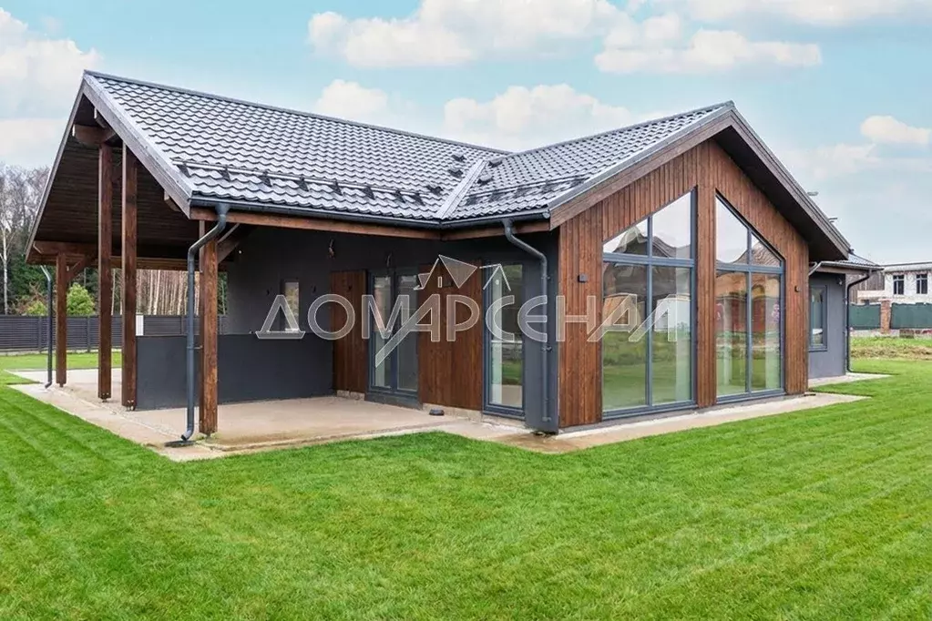 Дом в Москва д. Клоково, ул. Журавлиная, 140 (171 м) - Фото 2