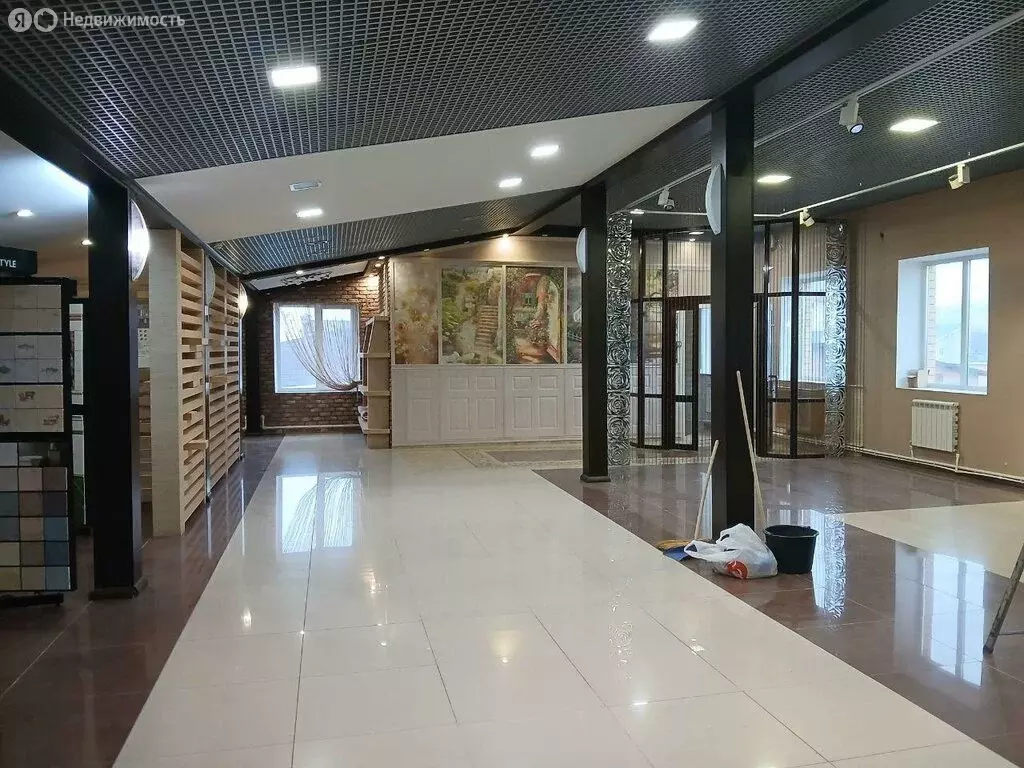 Помещение свободного назначения (478 м) - Фото 1