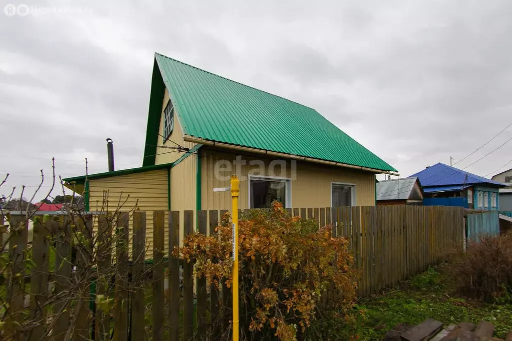 Дом в село Лучаново, улица Зои Космодемьянской (50 м) - Фото 0