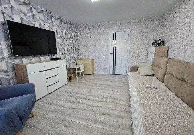 3-к кв. Волгоградская область, Волгоград ул. Гвоздкова, 16 (61.3 м) - Фото 2