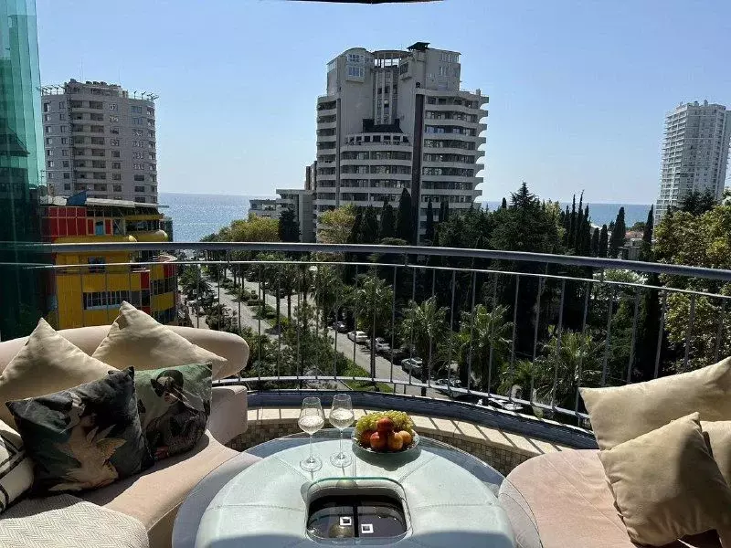 3-к кв. Краснодарский край, Сочи Светлана мкр, просп. Пушкина, 6 ... - Фото 2