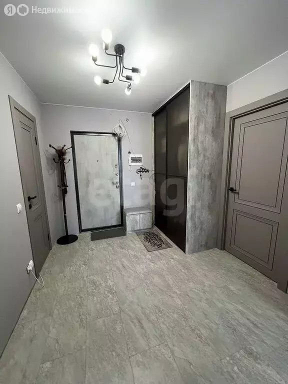 3-комнатная квартира: Колпино, Загородная улица, 43к4 (70 м) - Фото 1