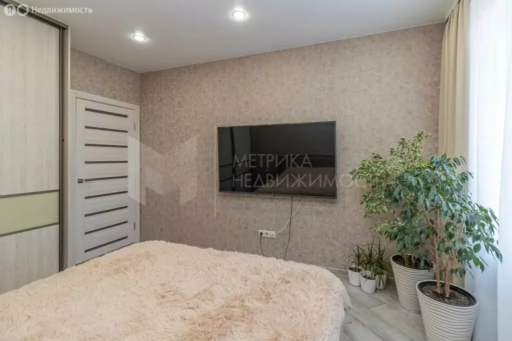 2-комнатная квартира: Тюмень, улица Константина Посьета, 12 (58.4 м) - Фото 1