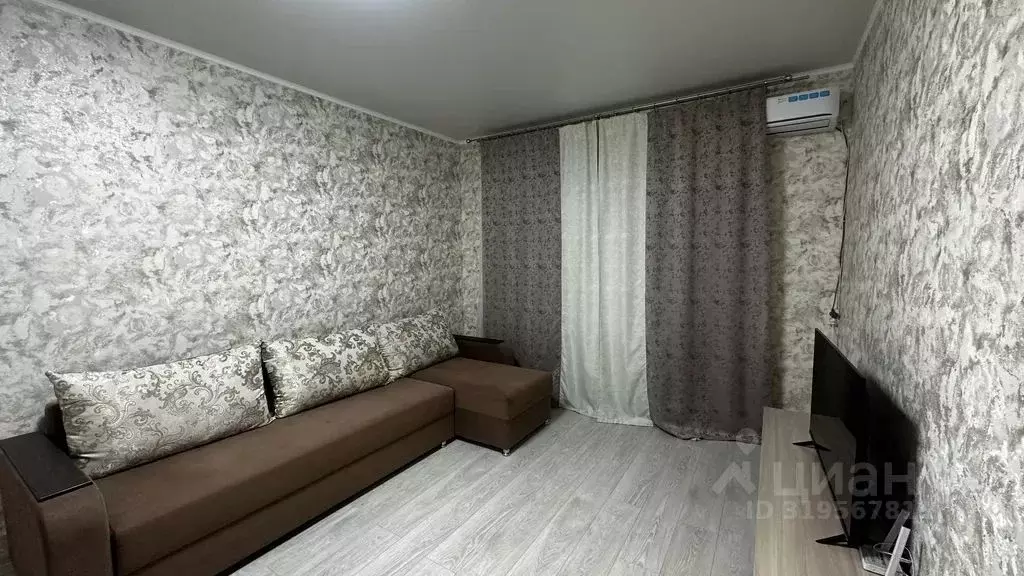 1-к кв. Белгородская область, Старый Оскол Степной мкр, 32 (39.0 м) - Фото 1