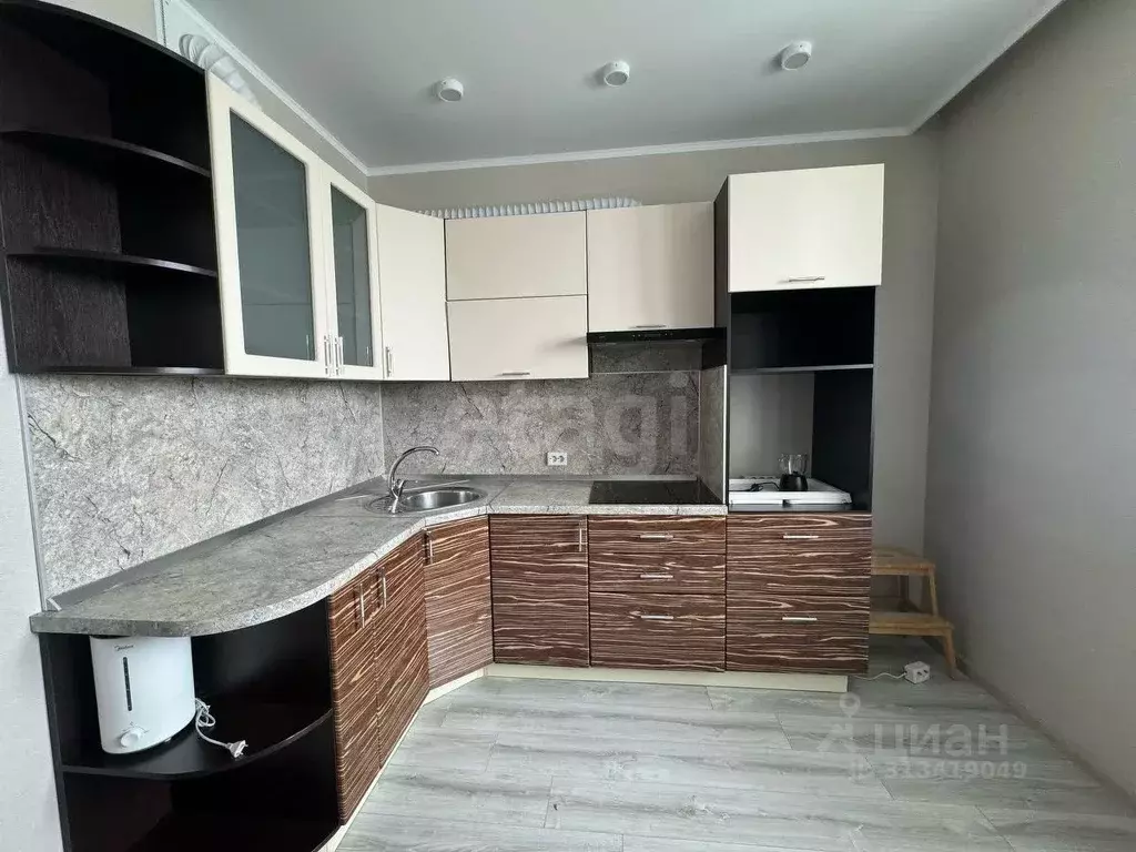 1-к кв. Оренбургская область, Оренбург ул. Фронтовиков, 8/3 (37.0 м) - Фото 0