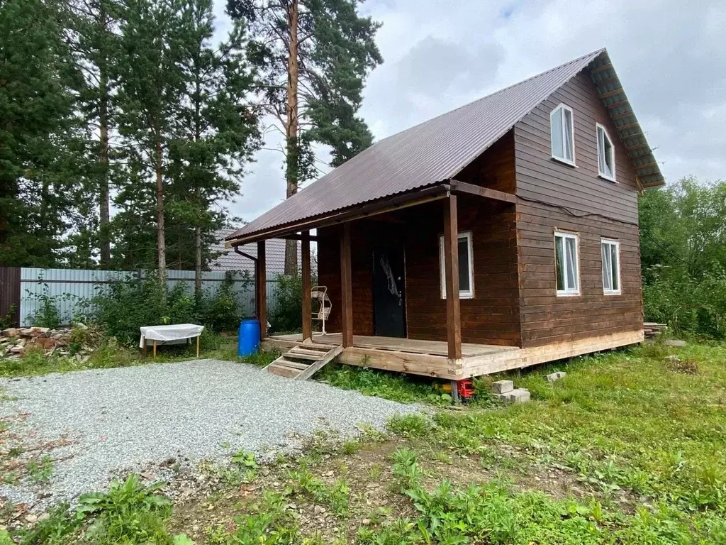 Дом в Свердловская область, Ревда городской округ, пос. Ледянка ул. ... - Фото 0