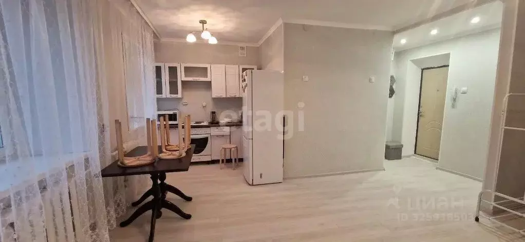 2-к кв. Саха (Якутия), Якутск ул. Федора Попова, 14/1 (42.7 м) - Фото 1