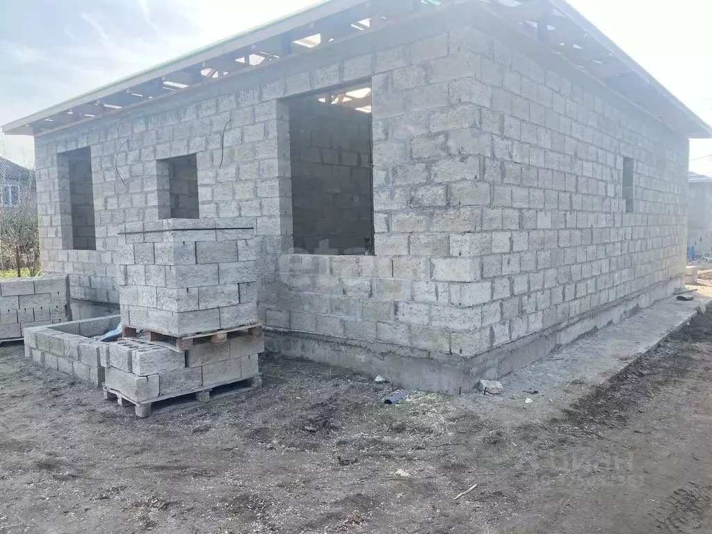 Дом в Краснодарский край, Темрюк Факел СНТ, ул. Урожайная (93 м) - Фото 2