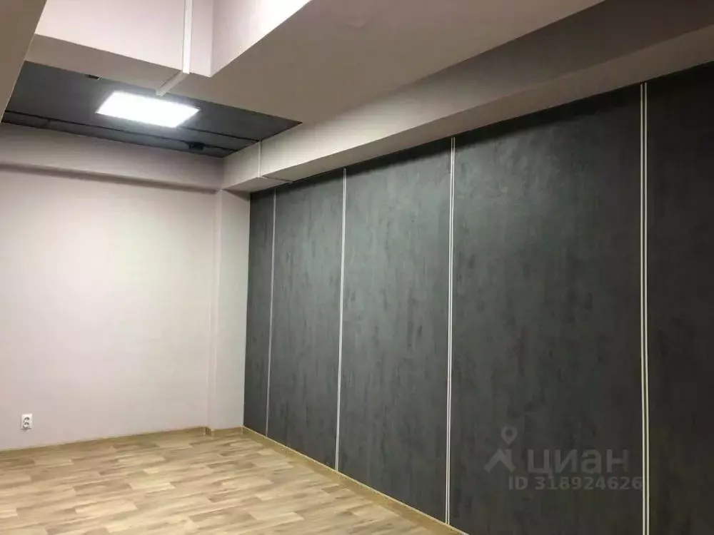 Помещение свободного назначения в Иркутская область, Иркутск ул. ... - Фото 1