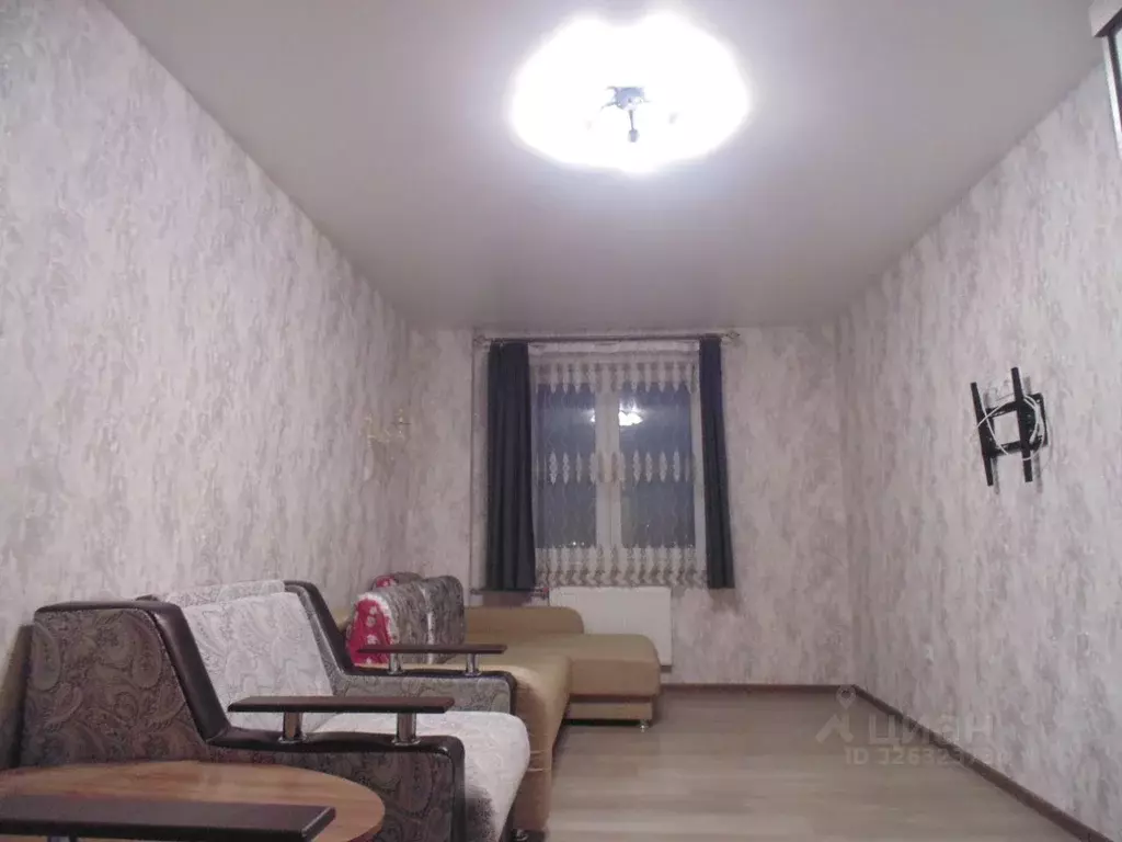 2-к кв. Санкт-Петербург пос. Парголово, ул. Тихоокеанская, 1к2 (60.2 ... - Фото 0