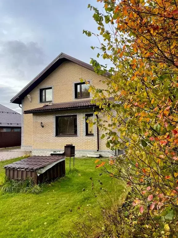 Дом в Ленинградская область, Кировский район, Путиловское с/пос, д. ... - Фото 1