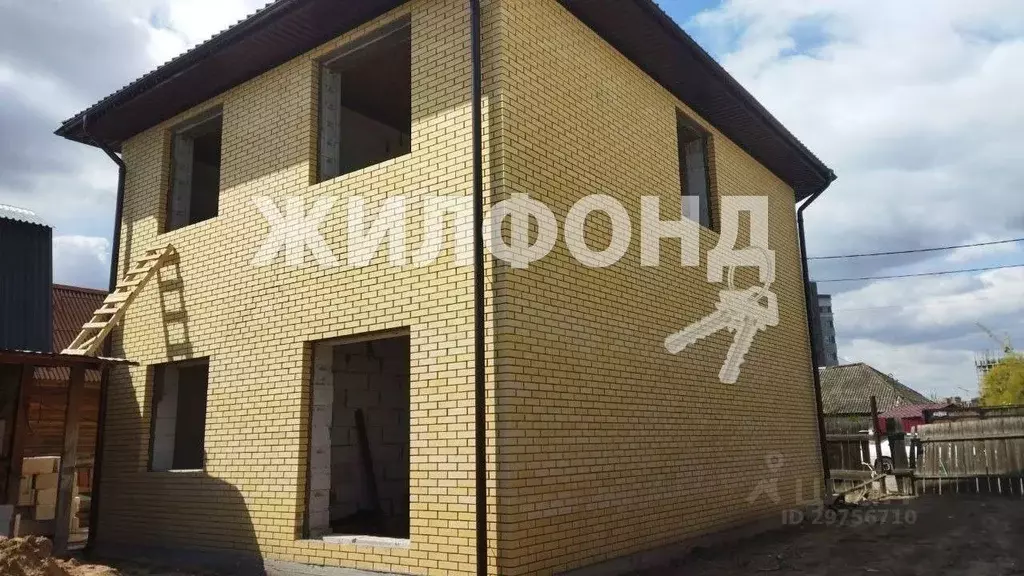 Дом в Хакасия, Абакан Озерная ул., 22 (130 м) - Фото 1