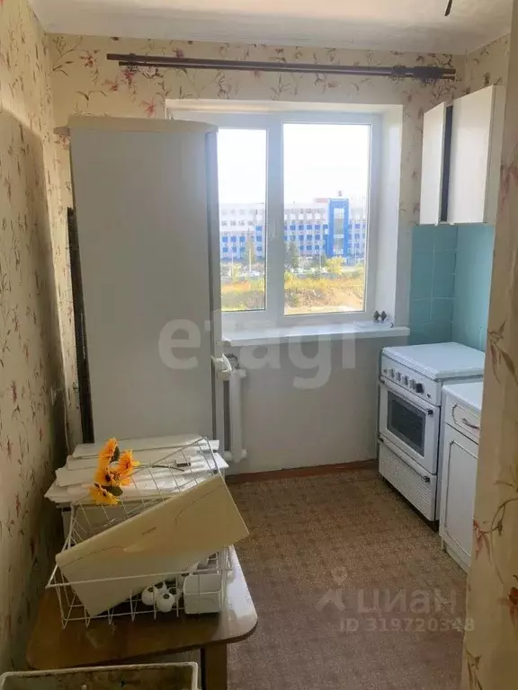 2-к кв. Тюменская область, Тюмень ул. Пермякова, 2а (44.6 м) - Фото 0
