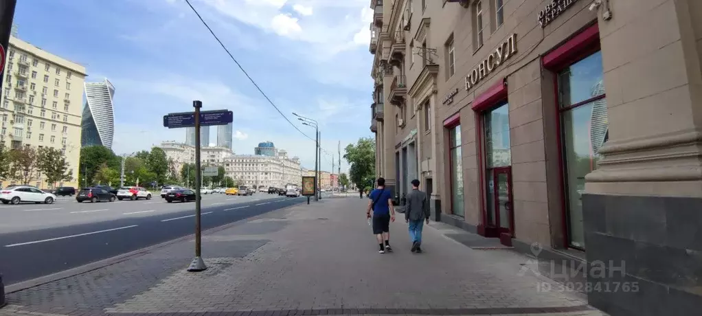 Торговая площадь в Москва Кутузовский просп., 35 (18 м) - Фото 0
