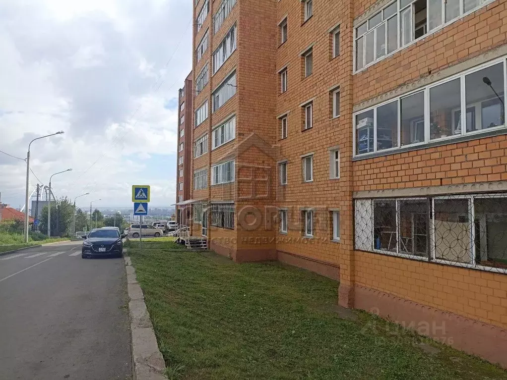 4-к кв. Красноярский край, Красноярск Николаевка мкр, ул. Бебеля, 57 ... - Фото 0