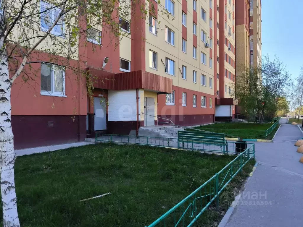 2-к кв. Тюменская область, Тюмень ул. Домостроителей, 34 (51.0 м) - Фото 1