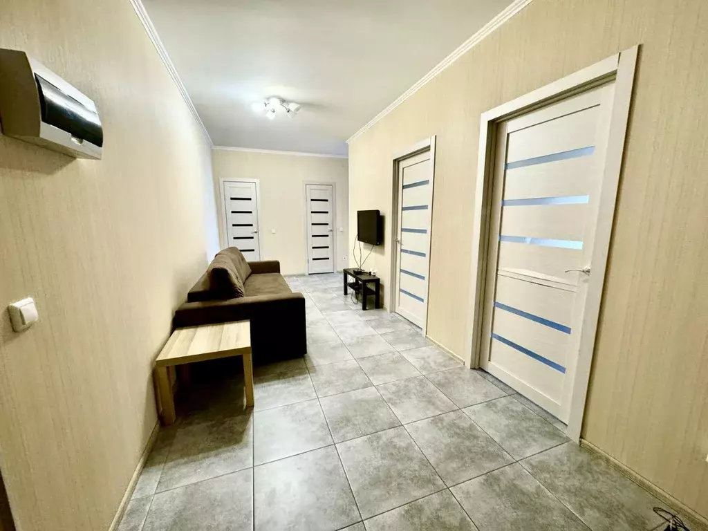 3-к кв. Татарстан, Казань Чистопольская ул., 61Д (75.0 м) - Фото 1