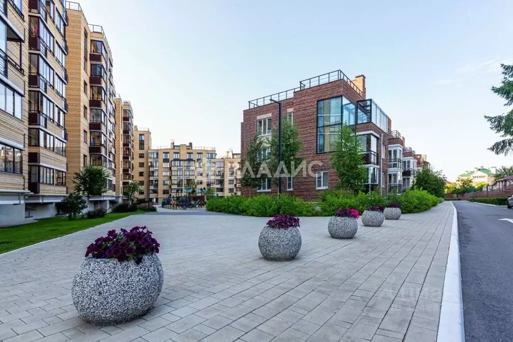 3-к кв. Воронежская область, Воронеж ул. Шишкова, 72Б (105.2 м) - Фото 1