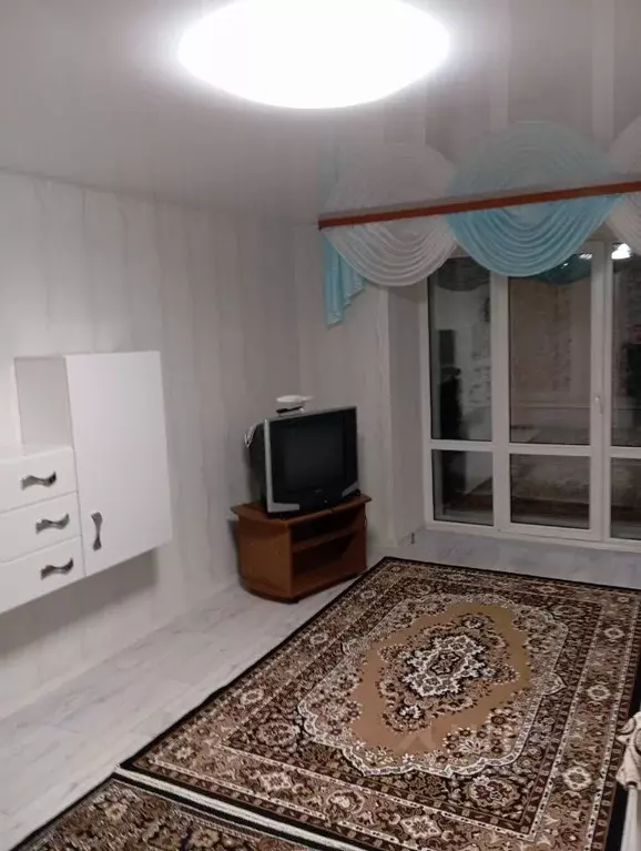 2-к кв. Пермский край, Пермь ул. Революции, 3/1 (57.0 м) - Фото 2