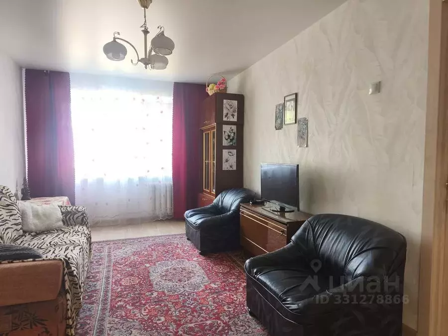 3-к кв. Кемеровская область, Новокузнецк ул. Тольятти, 18 (61.3 м) - Фото 1