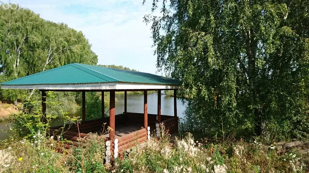 Дом в Иглинский район, село Акбердино (100 м) - Фото 1