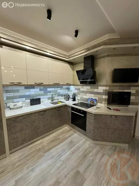 2-комнатная квартира: Евпатория, улица Полупанова, 27И (55 м) - Фото 2