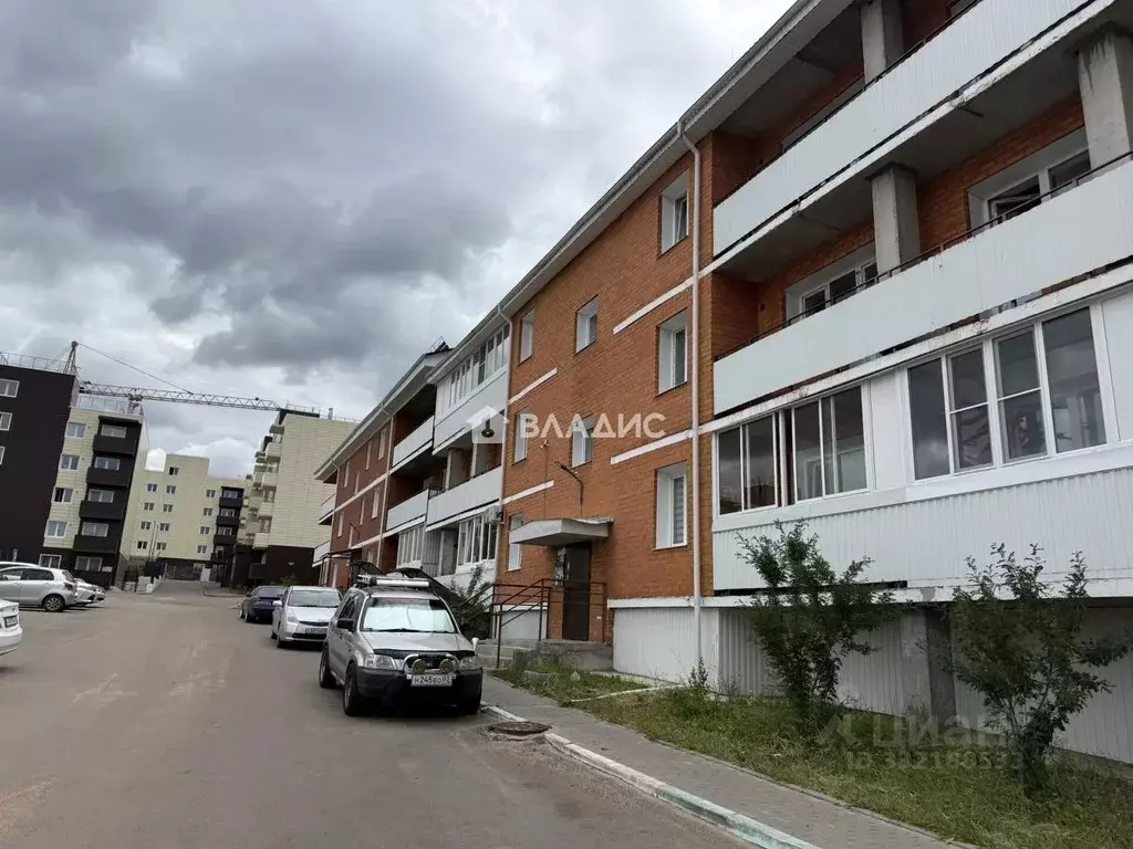 2-к кв. Бурятия, Улан-Удэ 105-й мкр, 46 (42.7 м) - Фото 0