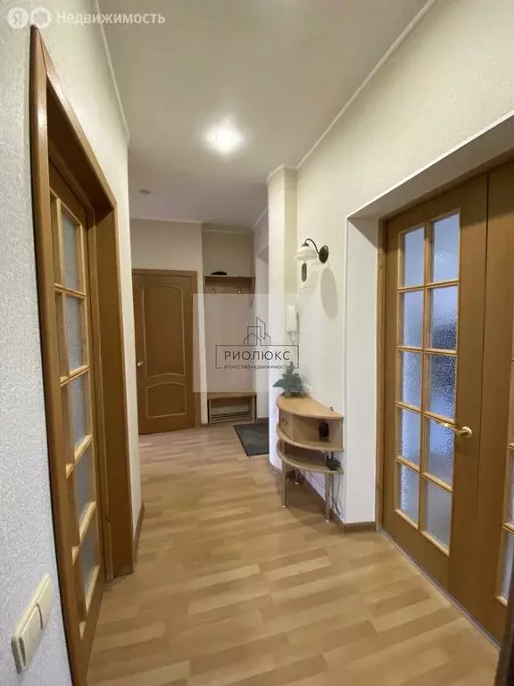 2-комнатная квартира: Магнитогорск, проспект Ленина, 52/1 (56.2 м) - Фото 1