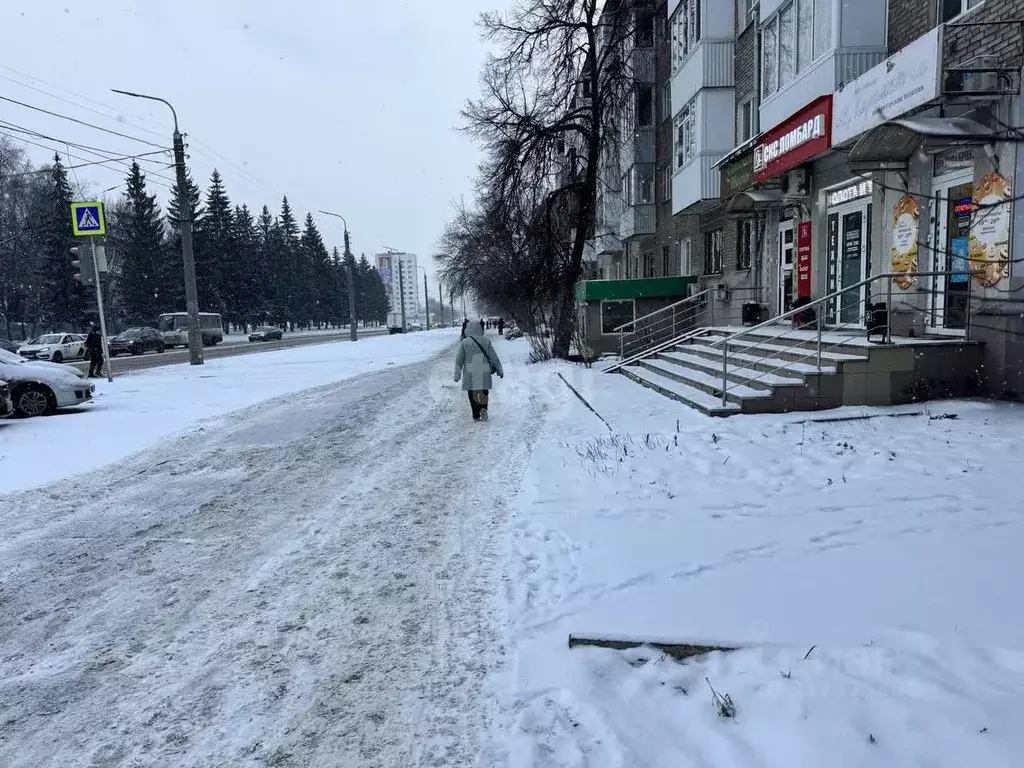 Торговая площадь в Башкортостан, Уфа ул. Машиностроителей, 17 (17 м) - Фото 1