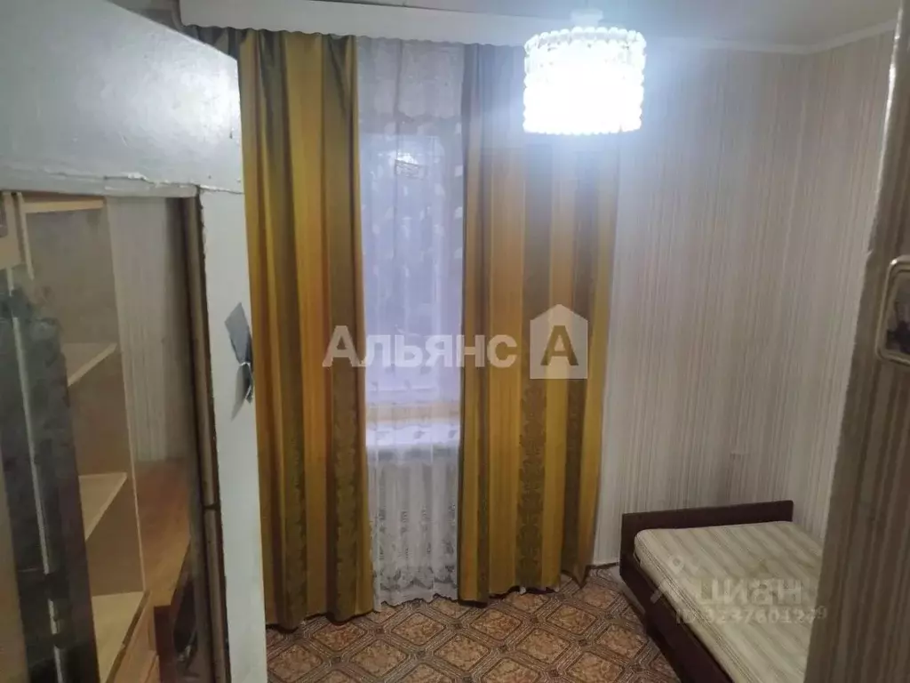 3-к кв. Ростовская область, Каменск-Шахтинский Лиховской мкр, пер. ... - Фото 1