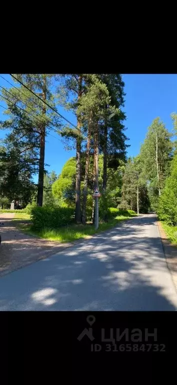 Участок в Санкт-Петербург пос. Комарово, ул. 1-я Дачная, 7 (20.4 сот.) - Фото 0