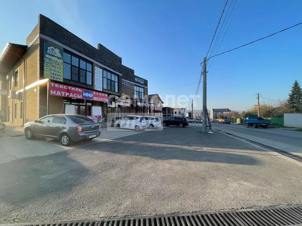 Помещение свободного назначения в Краснодарский край, Горячий Ключ ул. ... - Фото 1