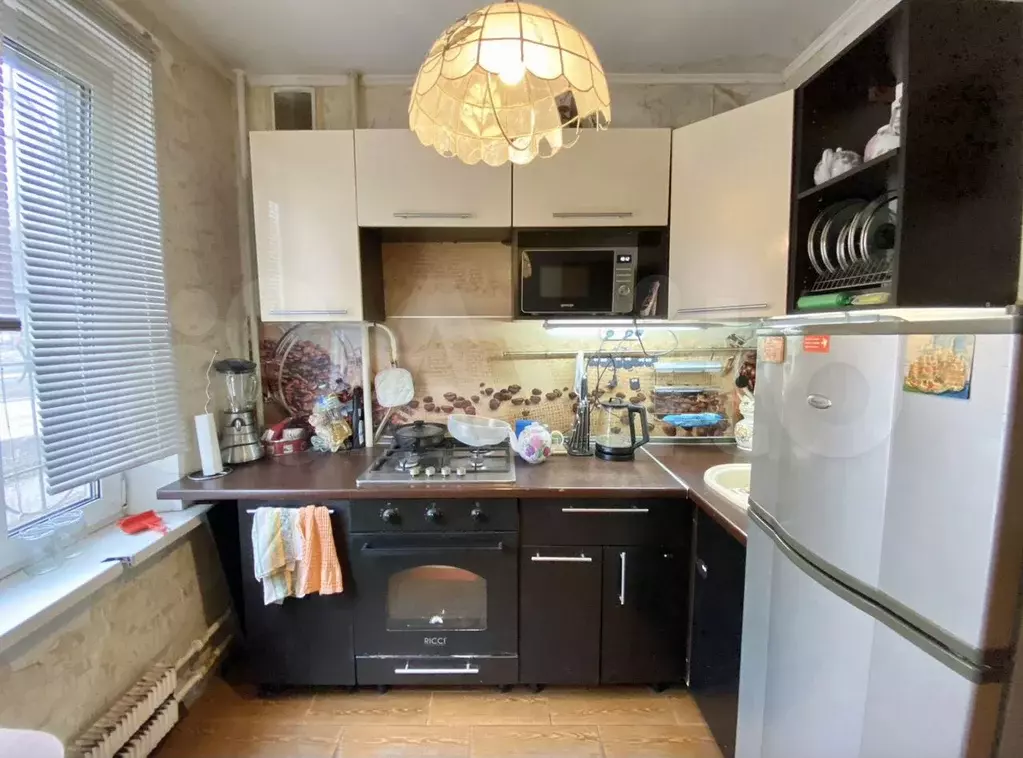 2-к. квартира, 44 м, 2/9 эт. - Фото 0