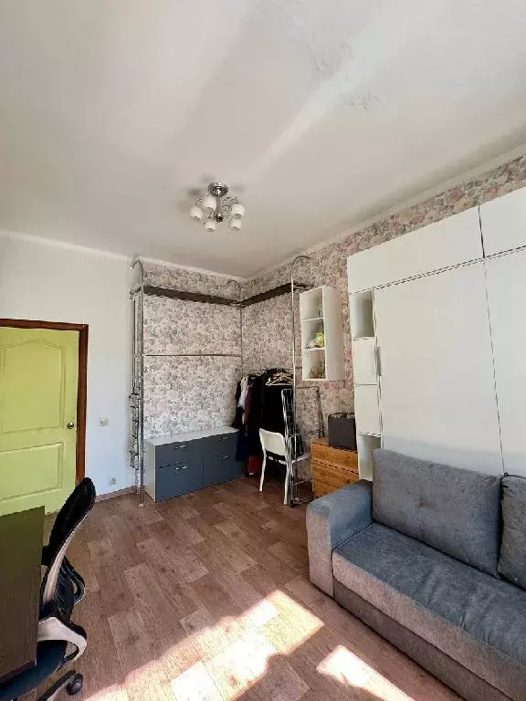 Продается комната в 3-комнатной квартире - Фото 1