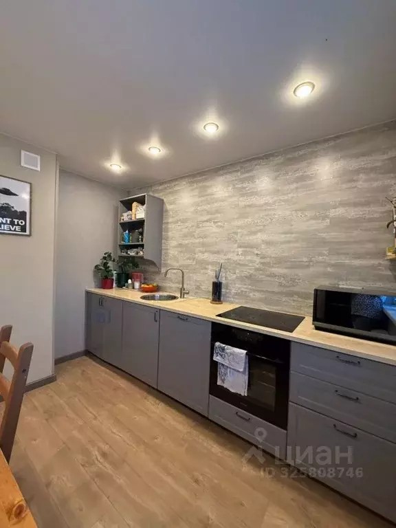 2-к кв. Иркутская область, Иркутск Топкинский мкр, 73 (52.0 м) - Фото 1