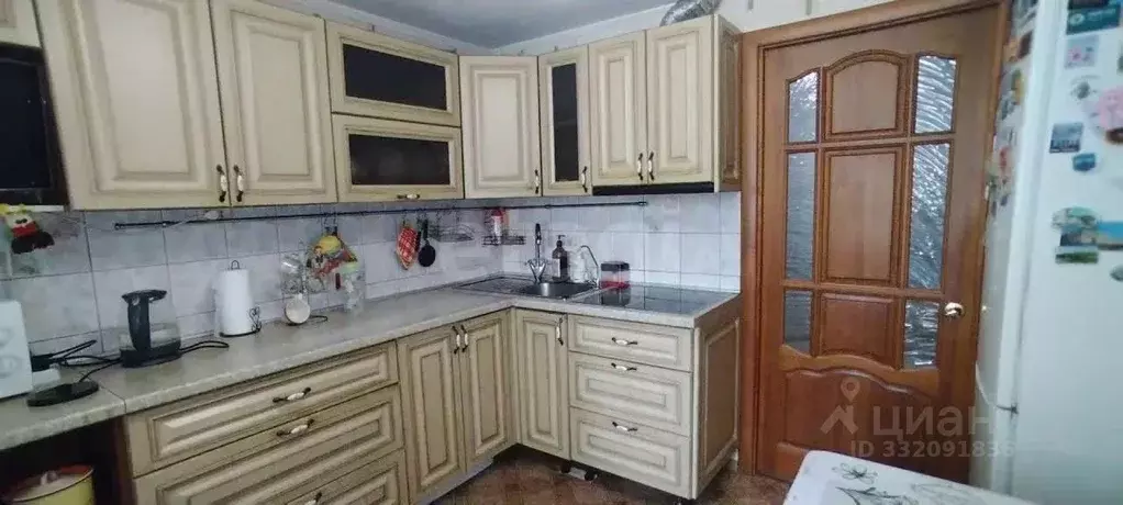 1-к кв. Тюменская область, Тобольск 10-й мкр, 13 (40.0 м) - Фото 1