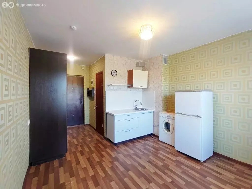 Квартира-студия: Новосибирск, улица Титова, 276 (18.2 м) - Фото 0