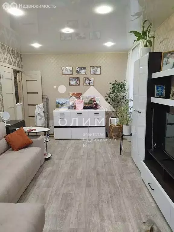 4-комнатная квартира: Вологда, Фрязиновская улица, 26А (69.8 м) - Фото 1