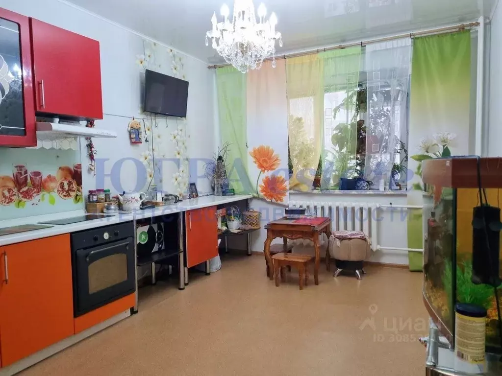 1-к кв. Ханты-Мансийский АО, Сургут ул. Фармана Салманова, 2 (41.8 м) - Фото 1