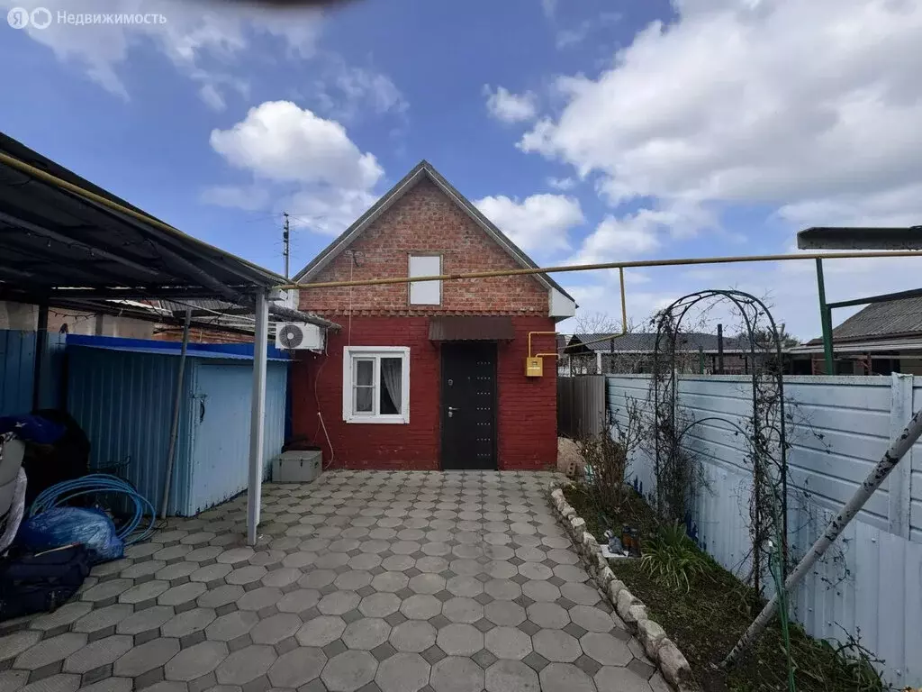 Дом в Ейск, Севастопольская улица (80 м) - Фото 1