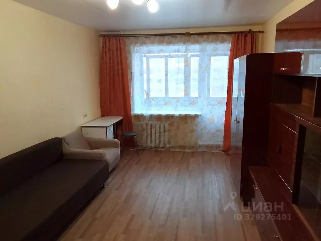 1-к кв. Свердловская область, Екатеринбург ул. Индустрии, 36 (30.0 м) - Фото 1