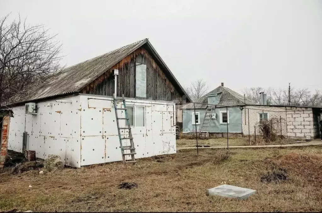 Дом в Белгородская область, Алексеевка Революционная ул., 69 (57 м) - Фото 0