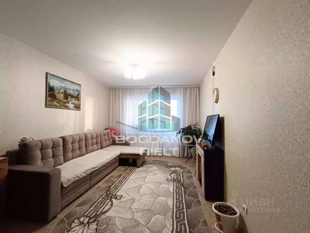 2-к кв. Омская область, Омск ул. Завертяева, 9к18 (56.0 м) - Фото 1