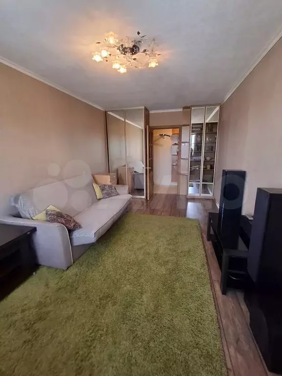 2-к. квартира, 55 м, 8/9 эт. - Фото 1