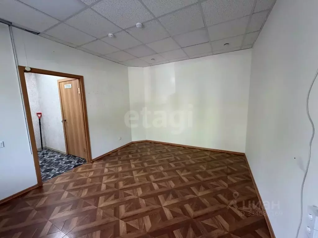 Офис в Новосибирская область, Новосибирск ул. Блюхера, 8 (44 м) - Фото 1