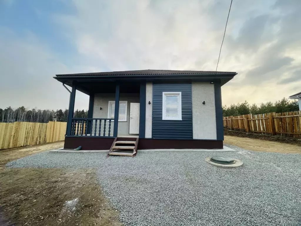 Дом в Иркутская область, Иркутский муниципальный округ, д. Куда  (70 ... - Фото 0