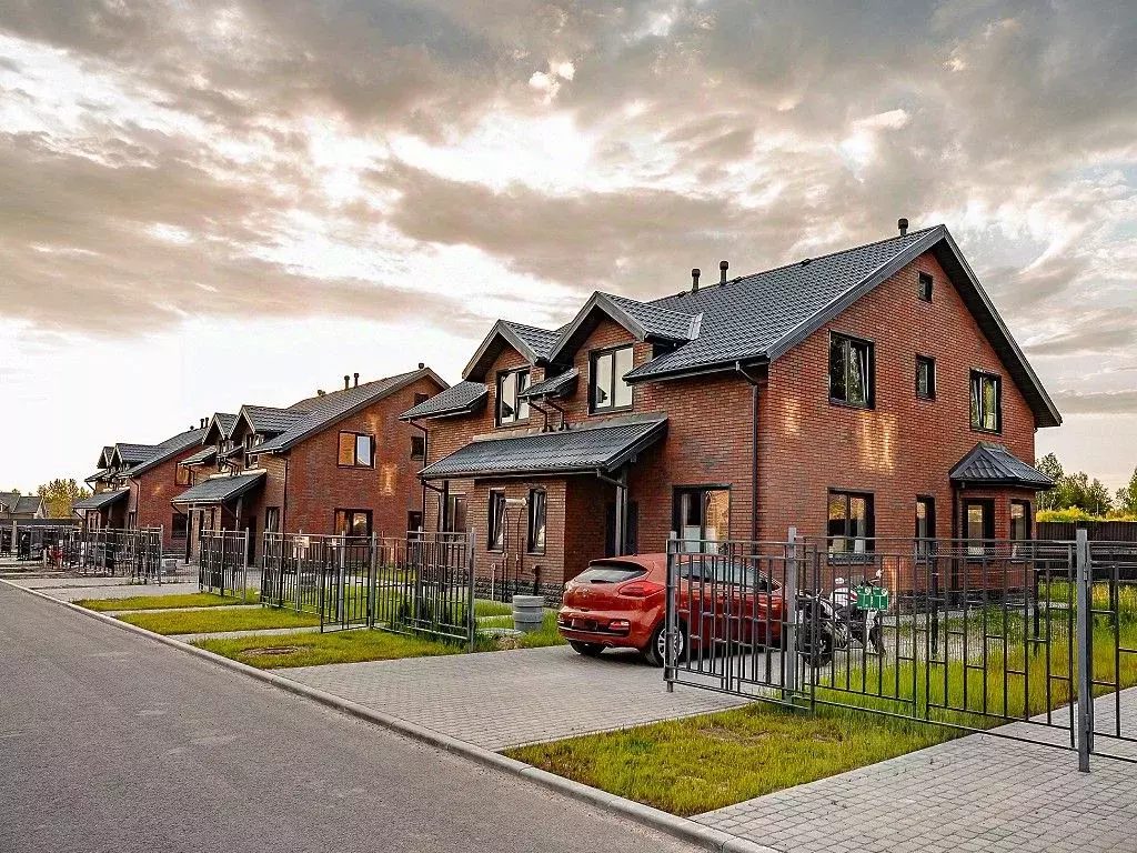 Таунхаус в Ленинградская область, Всеволожский район, Юкковское с/пос, ... - Фото 1