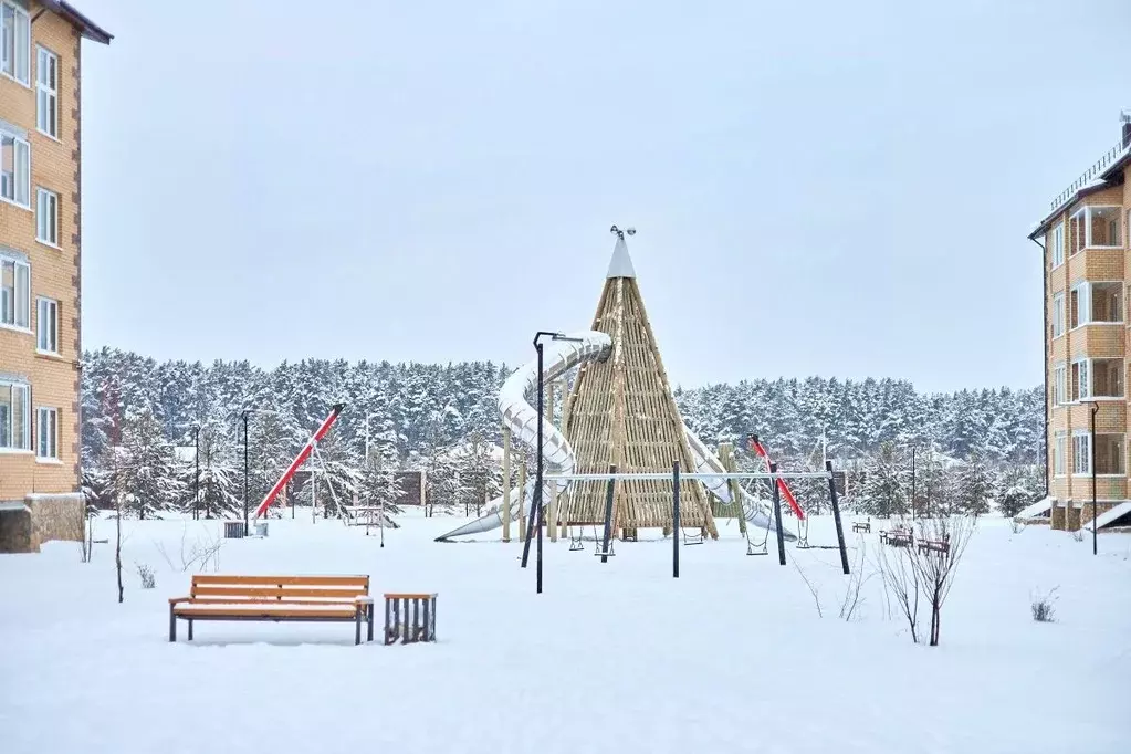 3-к кв. Свердловская область, Березовский ул. Гвардейская, 3А (67.2 м) - Фото 1