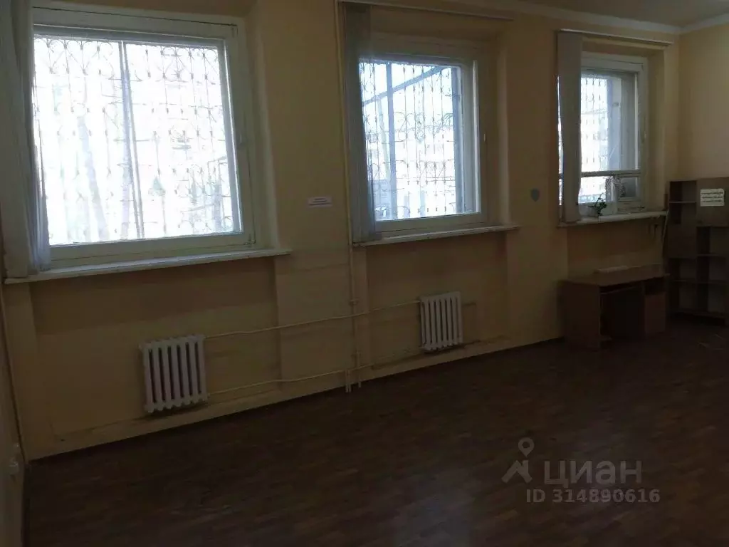 Офис в Нижегородская область, Нижний Новгород ул. Героя Чугунова, 13 ... - Фото 1
