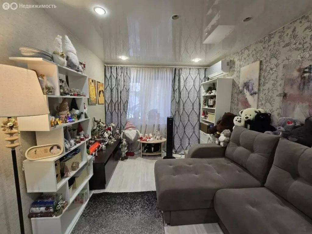 3-комнатная квартира: посёлок городского типа Васильево, Школьная ... - Фото 1